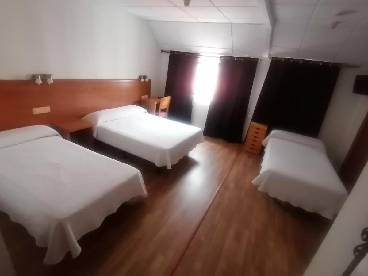 Hotel Besaya Torrelavega Extérieur photo